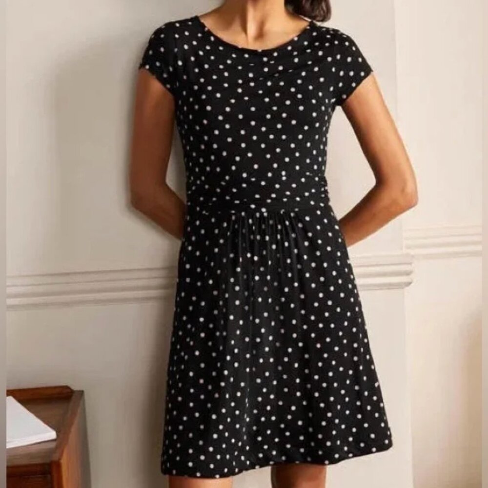 BODEN S/S Amelie Jersey Dress in Black / Pink Polka Dots